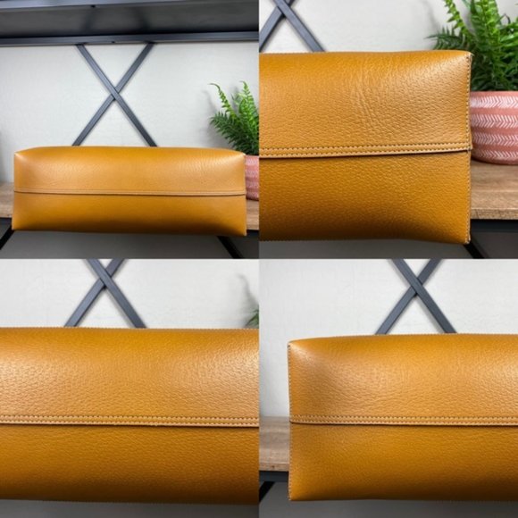 SOLD Gucci X Disney 2020 GG Supreme Large Tote - Picture 11 of 15